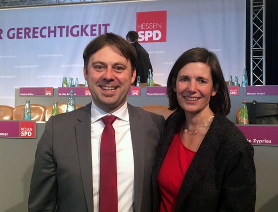 Dr. Jens Zimmermann und Christel Sprössler auf dem Landesparteitag in Kassel